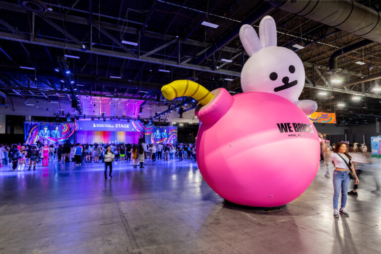 We Bridge Expo 2023 balloon