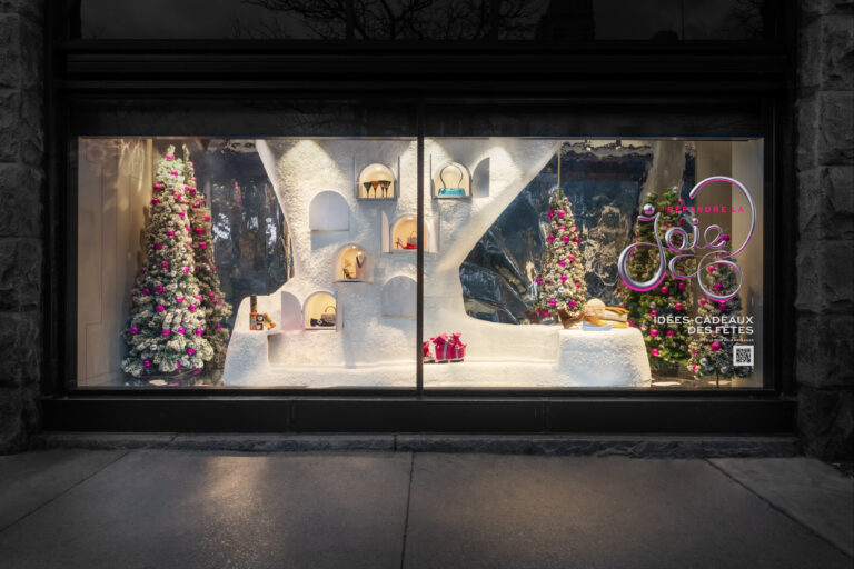 holt renfrew holiday windows